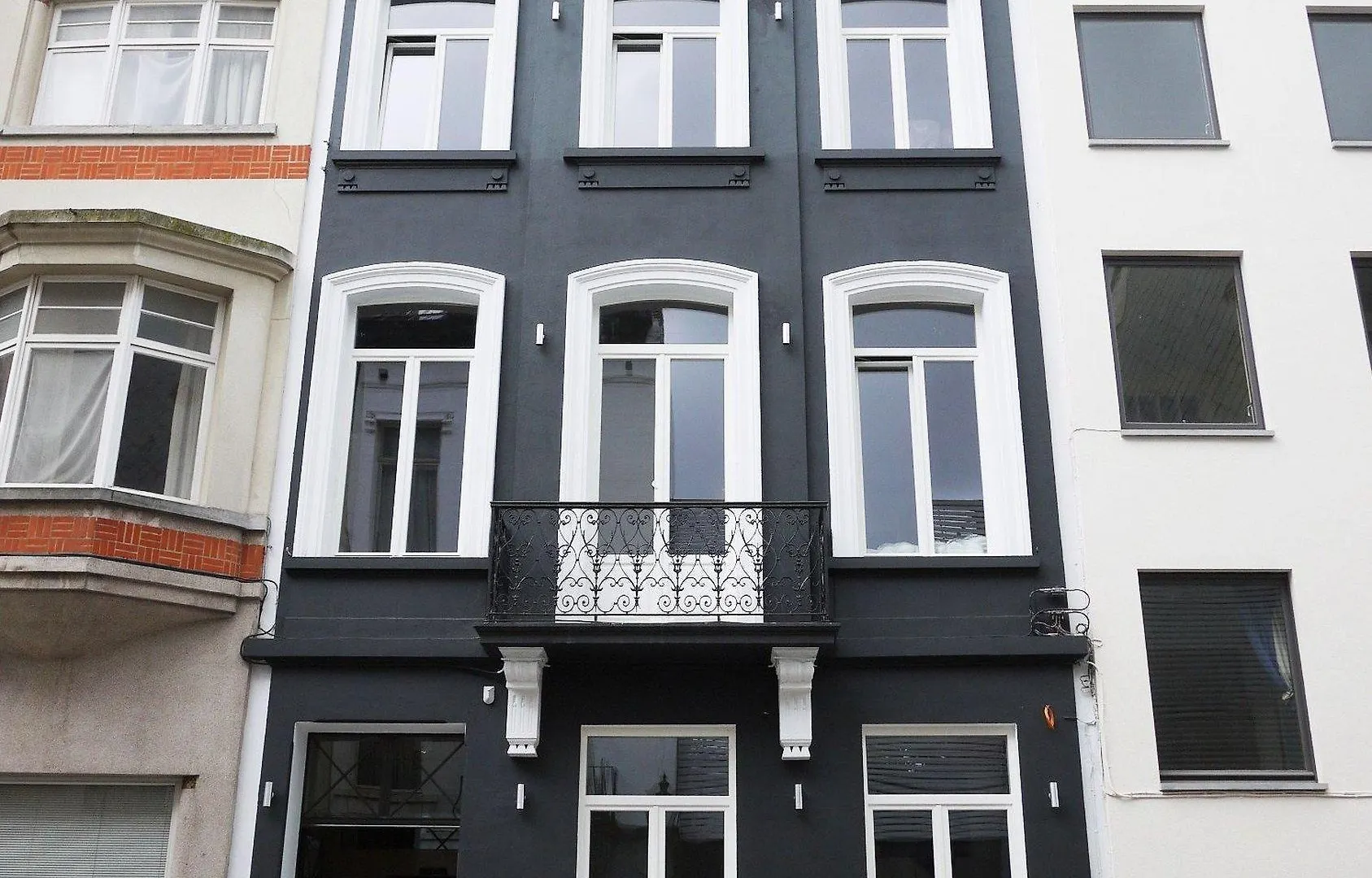 Hotel The Neufchatel Saint-Gilles