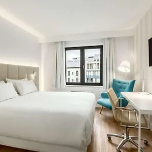 Hotel Nh Grand Place Arenberg, Brussels