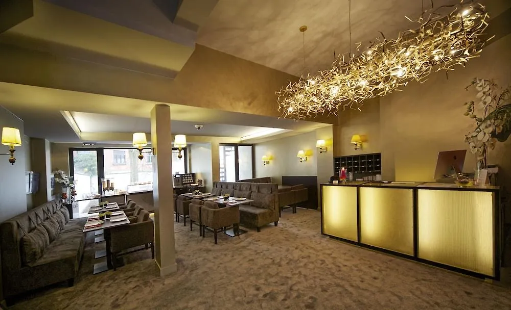Hotel The Neufchatel Saint-Gilles  Brussels