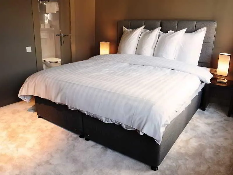 Hotel The Neufchatel Saint-Gilles